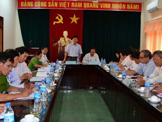 Phó Bí thư Tỉnh ủy Trần Ngọc Căng phát biểu tại buổi làm việc.