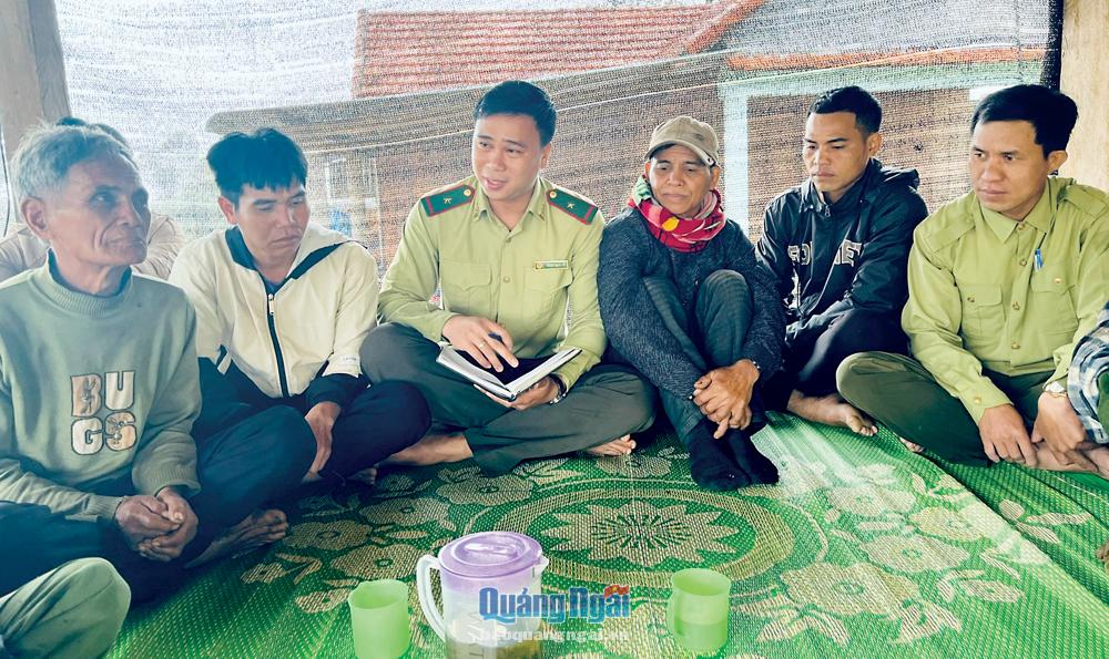 Tổ cộng đồng bảo vệ rừng ở tổ Bùi Hui, xã Ba Trang (Ba Tơ) đã phát huy vai trò trong việc phát hiện, ngăn chặn các vụ vi phạm lâm nghiệp.