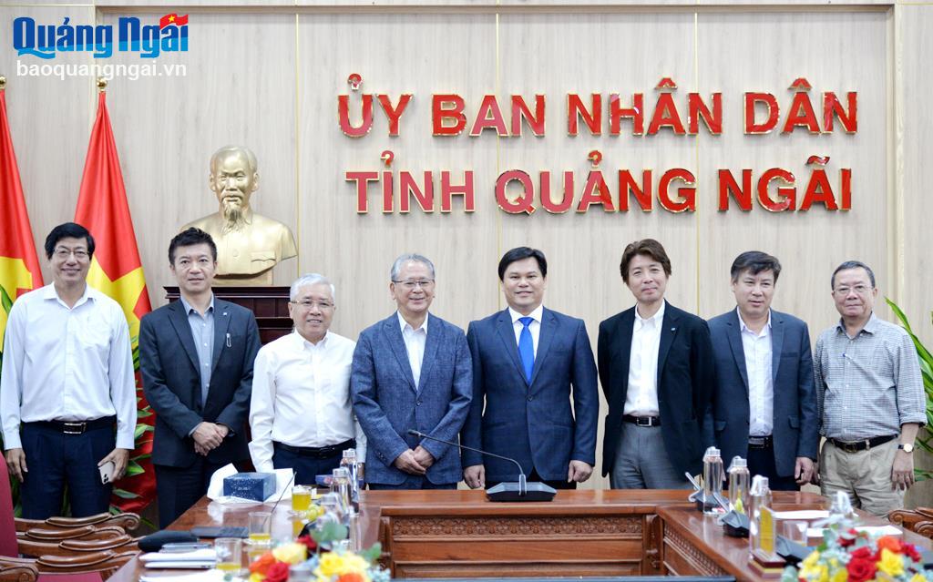 Tiếp và làm việc với Nguyên Đại sứ đặc mệnh toàn quyền Nhật Bản tại Việt Nam 