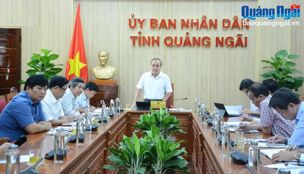Phó Chủ tịch Thường trực UBND tỉnh Trần Hoàng Tuấn làm việc với Hội Khuyến học tỉnh