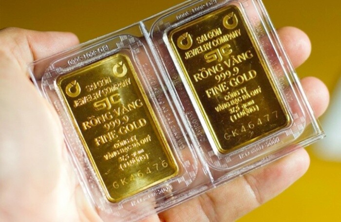 Giá vàng ngày 30/12: Vàng SJC tiếp đà lao dốc