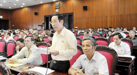 Đại biểu Nguyễn Đăng Trừng (TPHCM) phát biểu tại Quốc Hội
