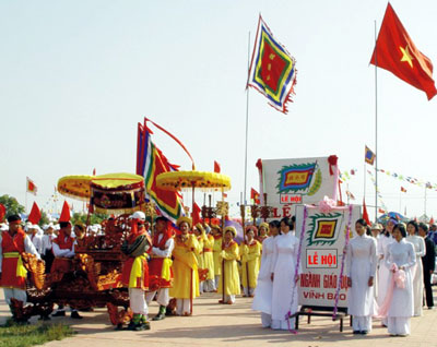  Lễ hội kỷ niệm 423 năm ngày mất của Danh nhân văn hóa Nguyễn Bỉnh Khiêm