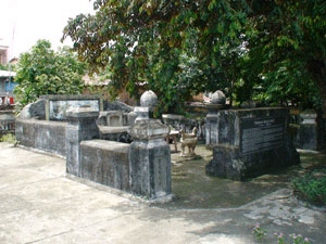   Lăng mộ Trịnh Hoài Đức