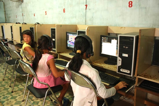  Trẻ em Lý Sơn truy cập internet chủ yếu là chơi game.
