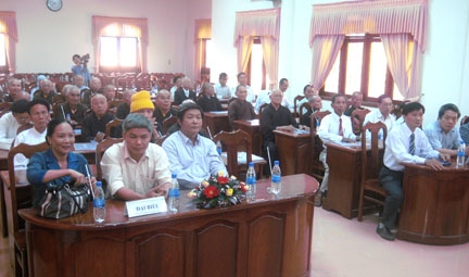 Các đại biểu tham gia hội nghị.