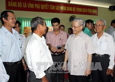 Tổng Bí thư Nguyễn Phú Trọng thăm và nói chuyện với cán bộ, nhân dân xã Vĩnh Phú, huyện Thoại Sơn