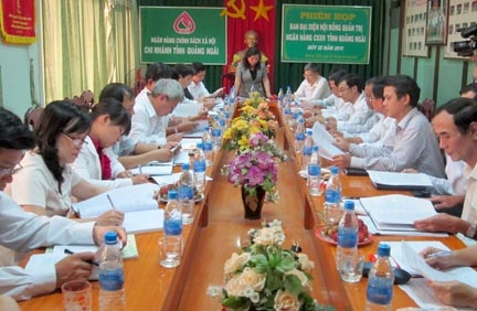 Quang cảnh buổi họp