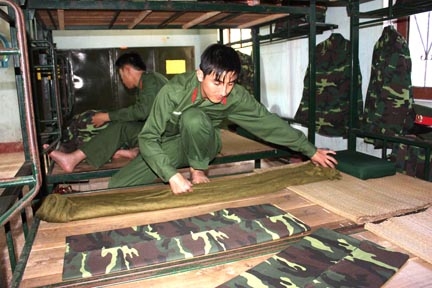 Nguyễn Lê Dân với bài học gấp chăn màn trong ngày đầu quân ngũ