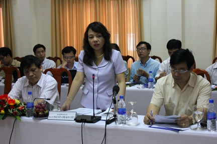 Bộ trưởng Bộ Y tế Nguyễn Thị Kim Tiến phát biểu tại buổi làm việc