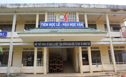 Trường Tiểu học-THCS Ba Điền vắng vẻ những ngày cao điểm của bệnh dịch