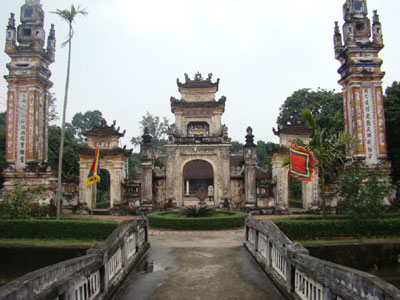   Đền thờ Nguyễn Xí trên quê hương ông ở xã Nghi Hợp, huyện Nghi Lộc, Nghệ An