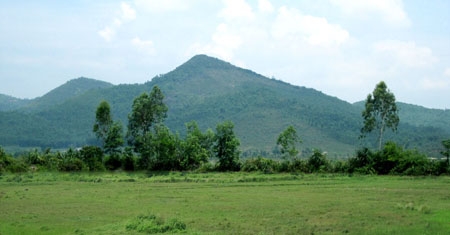Núi Vu Sơn, nhìn hướng đông.
