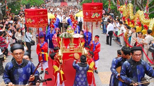 Tín ngưỡng thờ cúng Hùng Vương – hội tụ văn hóa tâm linh