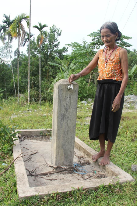Công trình nước sinh hoạt thôn Gò Lã (Sơn Dung, Sơn Tây) không có nước để người dân sử dụng.