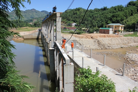 Sau 5 tháng vận hành, công trình thủy điện Hà Riềng đã 