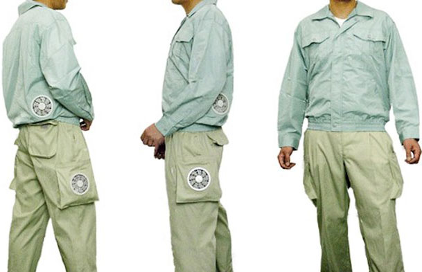 Áo và quần của công ty Kuchofuku được tích hợp những cánh quạt để đưa không khí từ bên ngoài lớp vải vào bên trong. Vải dành cho trang phục được tạo ra từ hỗn hợp giữa polyester và bông. Những chiếc áo điều hòa đã xuất hiện trên thị trường từ vài năm trước. Ảnh: Elite Daily.