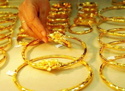 Giá vàng trong nước cao hơn thế giới 1,7 triệu đồng