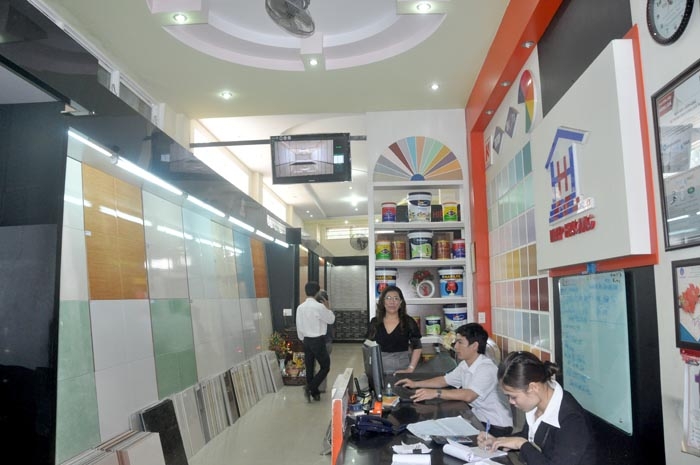 Một góc cửa hàng trưng bày sản phẩm của Công ty TNHH Hiệp Hương.