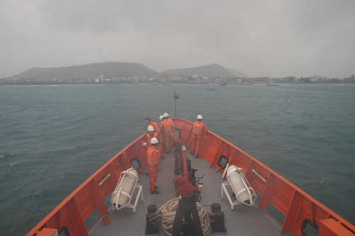  Tàu SAR 274 làm nhiệm vụ tìm kiếm cứu nạn trên biển - Ảnh: Nguyễn Tú