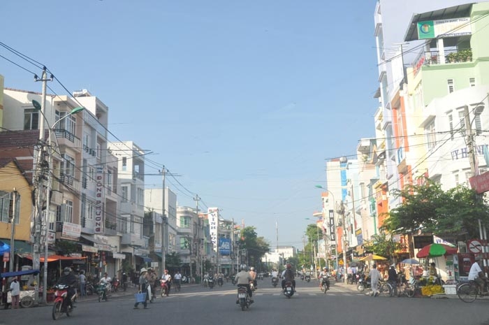 Thành phố Quảng Ngãi có dáng dấp của một đô thị hiện đại.