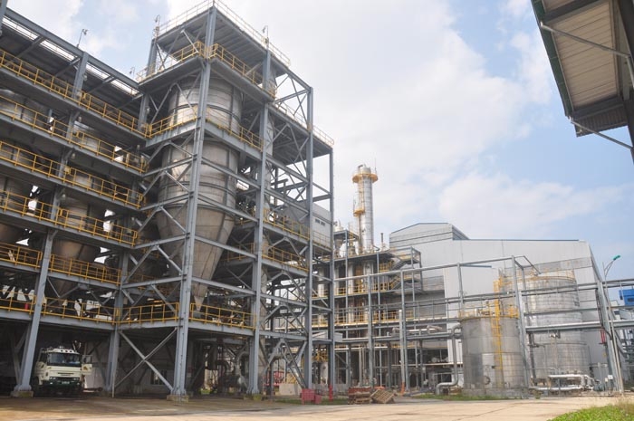 Phân xưởng chính Nhà máy nhiên liệu sinh học Bio-Ethanol Dung Quất.