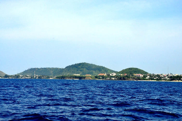 Huyện đảo Lý Sơn đã trở thành điểm du lịch thu hút du khách khắp nơi.