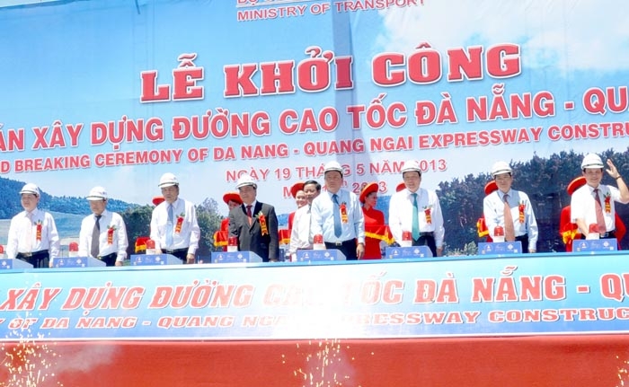 Lễ bấm nút khởi công đường cao tốc Đà Nẵng- Quảng Ngãi.