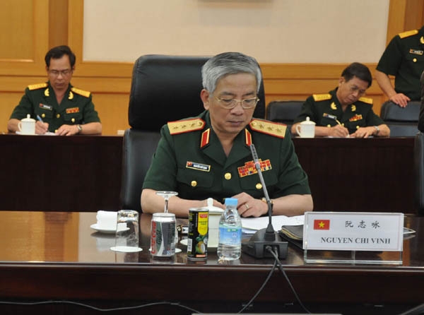  Thượng tướng Nguyễn Chí Vịnh tại cuộc đối thoại. Ảnh: Hải Yến - Phóng viên TTXVN