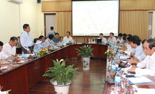 Phó Chủ tịch UBND tỉnh Phạm Như Sô phát biểu tại buổi làm việc với lãnh đạo PVN.               Ảnh: HT