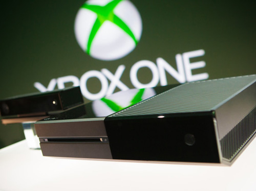 Xbox One có khả năng lưu trữ đám mây không giới hạn - Ảnh: AFP