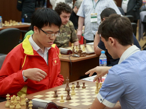  Lê Quang Liêm giành chiến thắng trước Vallejo Pons sau hai ván cờ nhanh