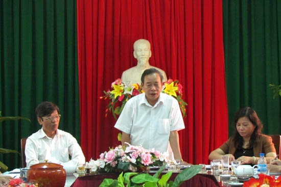 Phó Bí thư Tỉnh ủy Nguyễn Minh phát biểu chỉ đạo tại buổi làm việc.