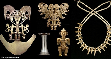  Một số hiện vật bằng vàng được trưng bày tại cuộc triển lãm “Vượt trên cả El Dorado” của Viện bảo tàng Anh.