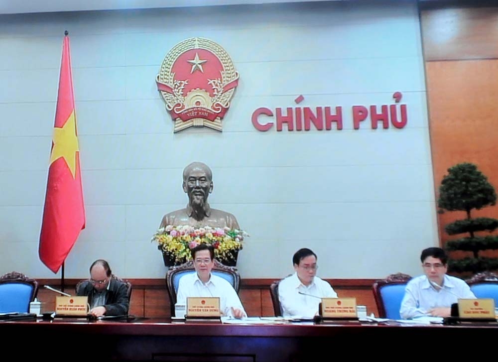 Thủ tướng Chính phủ Nguyễn Tấn Dũng phát biểu tại  buổi họp trực tuyến với các tỉnh, thành.