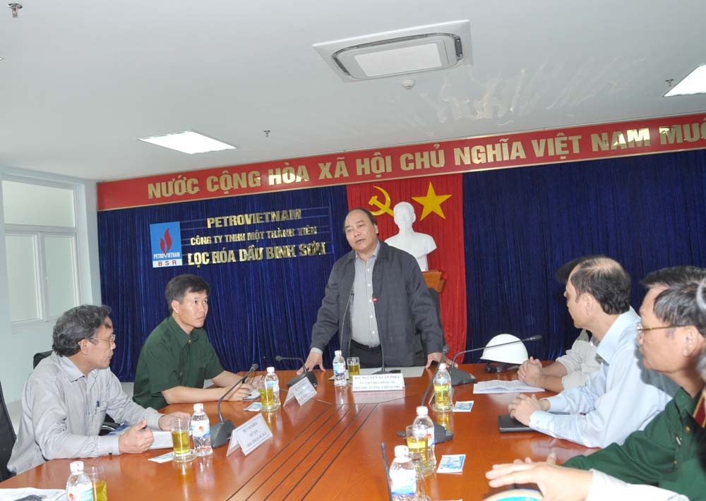 Phó Thủ tướng Chính phủ Nguyễn Xuân Phúc phát biểu tại buổi làm việc.