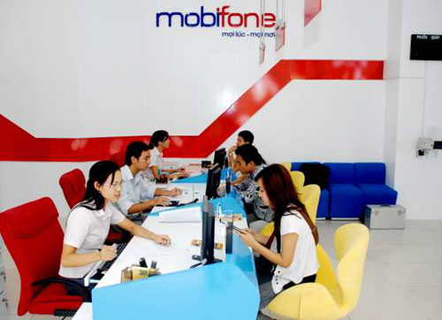  Một điểm giao dịch với khách hàng của MobiFone.