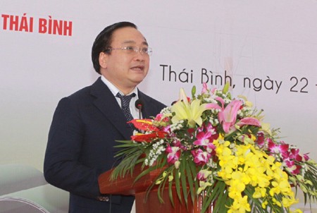 Phó Thủ tướng Hoàng Trung Hải phát biểu tại lễ khởi công xây dựng Nhà máy Nhiệt điện Thái Bình. Ảnh: VGP/Nguyên Linh