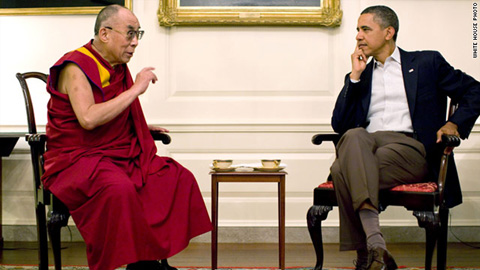 Tổng thống Mỹ Obama (trái) trong lần gặp Đạt lai Lạt ma vào tháng 7/2011  (Ảnh: White House)