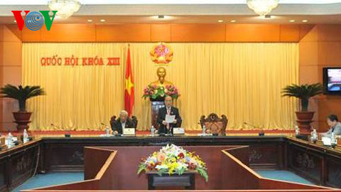 Chủ tịch Quốc hội Nguyễn Sinh Hùng chủ trị hội nghị
