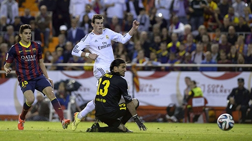  Bale đã ghi bàn thắng "siêu tốc độ" ở phút 85 giúp Real đánh bại Barca (Ảnh: Getty)