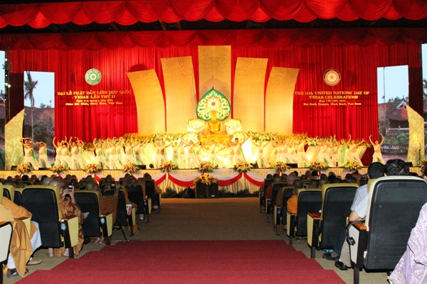 Lễ bế mạc Đại lễ Phật đản Liên hợp quốc – Vesak 2014. Ảnh: V.A