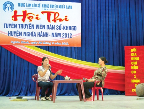 Huyện Nghĩa Hành nâng cao nhận thức của các tầng lớp nhân dân về thực hiện DS/KHHGĐ thông qua tổ chức hội thi.