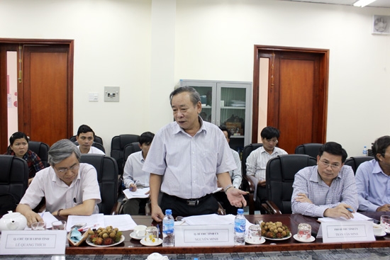 Đồng chí Nguyễn Minh- Quyền Bí thư Tỉnh ủy phát biểu chỉ đạo tại buổi làm việc