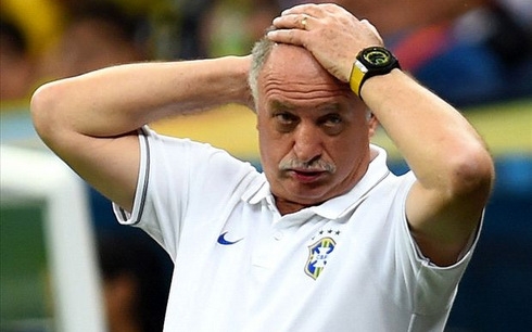 HLV Scolari đã thêm một lần nữa nói lời chia tay ĐT Brazil (Ảnh: Getty)