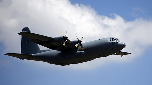 Máy bay vận tải quân sự HerculesC-130 của Không quân Mỹ - Ảnh: Reuters
