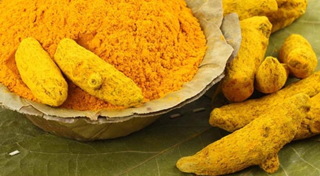  Curcumin trong củ nghệ có thể ngăn ung thư đại tràng di căn Ảnh: Healthveda