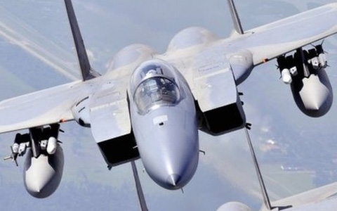 Chiến đấu cơ F-15 (ảnh: AFP)