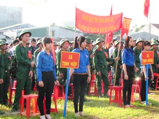 Lên đường nhập ngũ đợt này, các tân binh trẻ ở huyện Sơn Tịnh rất vinh dự vả  tự hào vì được góp sức mình xây dựng và bảo vệ Tổ quốc.