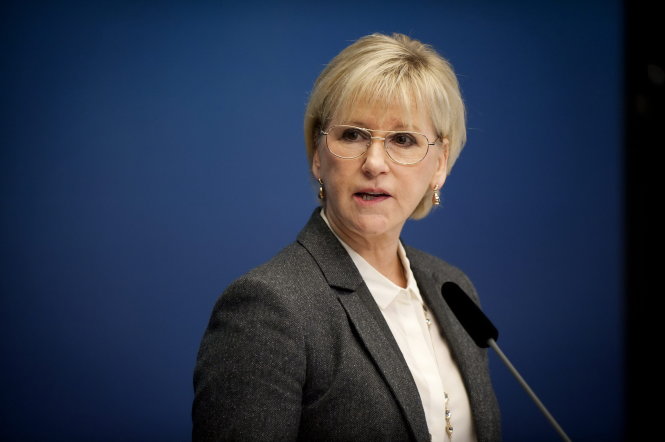 Ngoại trưởng Thụy Điển Margot Wallstroem công bố quyết định công nhận nhà nước Palestine độc lập - Ảnh: Reuters